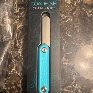 Toadfish Clam Knife with Blue Handle new